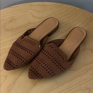 Universal Thread Brown Woven Mules